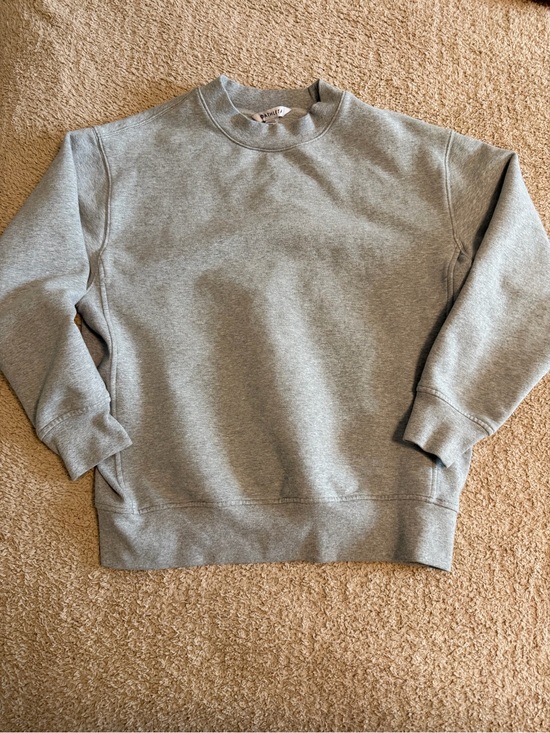 Athleta Sweaters - Athleta Heather Grey Crewneck Sweatshirt Size XS